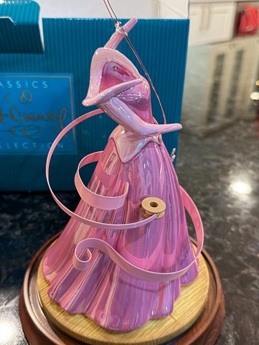 Wdcc disney sleeping beauty - disney, "a