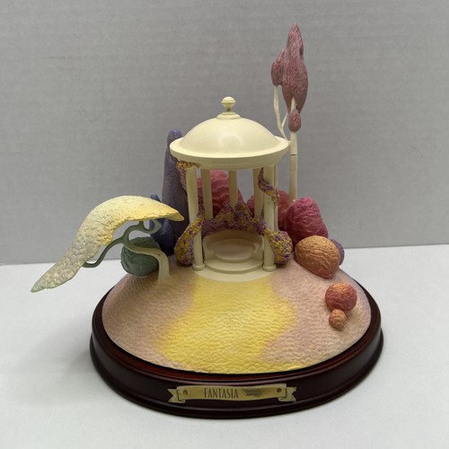 Wdcc disney enchanted places - wdcc,