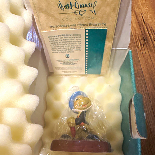 Disney wdcc pinocchio jiminy - pinocchio,
