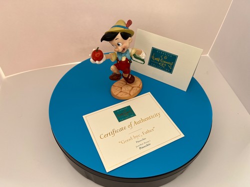 New walt disney classics - walt,